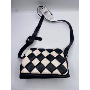 Leased Mango Women's Black Quilted Bag Size OS Defected (Stained & Small Scuff)